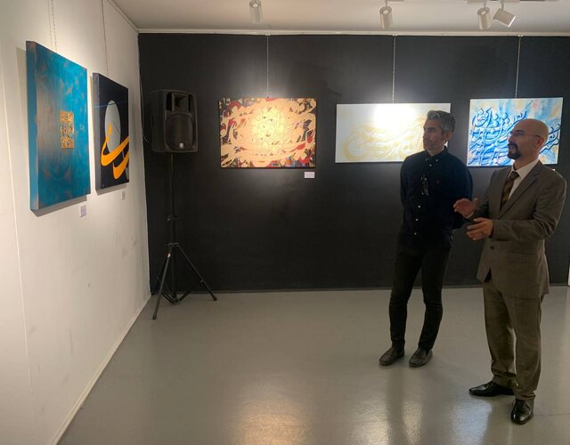 در معرفی هنر نستعلیق ضعیف عمل کردهایم در معرفی هنر نستعلیق ضعیف عمل کردهایم