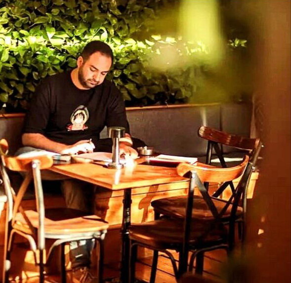 پزشکی که به سرش زد و هنرمند شد!