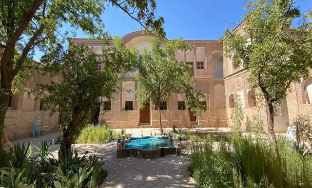 سفر به دنیای هنر و فرهنگ ایرانی