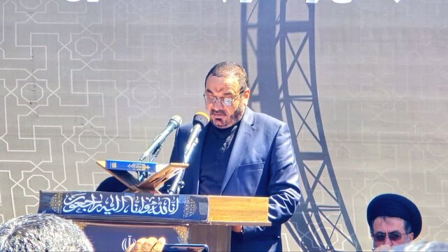 مراسم تشییع پیکر ۲ قاضی کهگیلویه و بویراحمدی در یاسوج برگزار شد