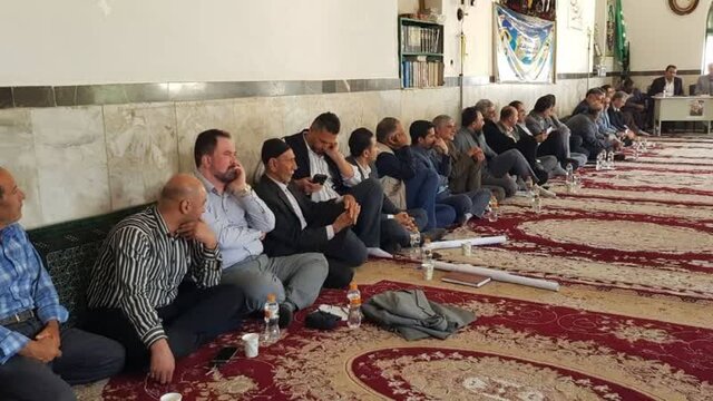 اجرای پروژههای زیرساختی در روستاهای پاکدشت / پیگیری مطالبات مردم در دستور کار فرمانداری