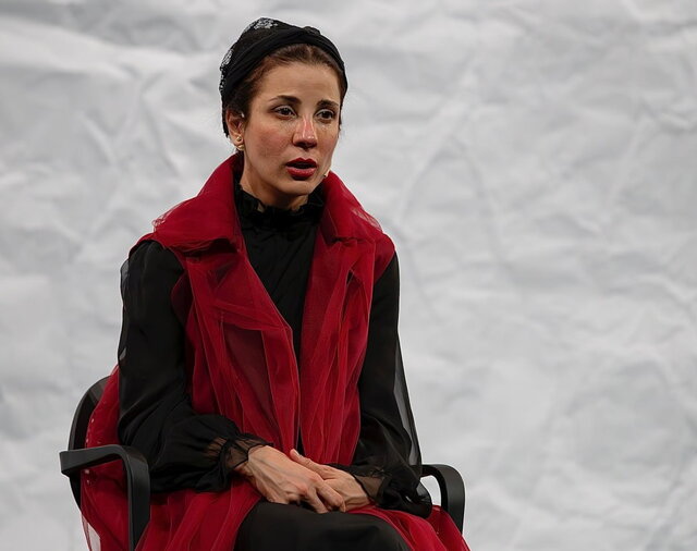 بازگشت بهاره رهنما به صحنه، تمدید «کالیگولا» و ...