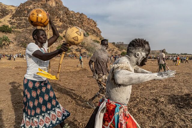 کُشتی سنتی در سودان؛ نوباها میجنگند، نه با اسلحه