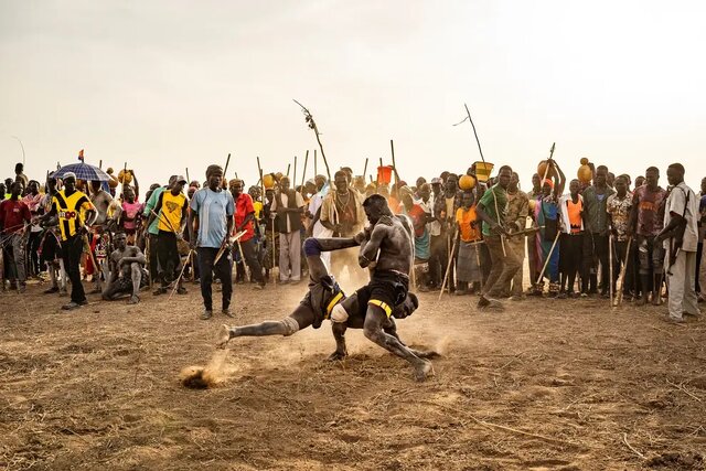 کُشتی سنتی در سودان؛ نوباها میجنگند، نه با اسلحه