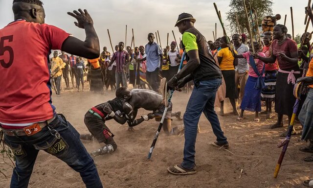 کُشتی سنتی در سودان؛ نوباها میجنگند، نه با اسلحه
