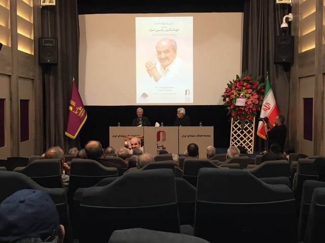 دورهمی دوستان جهانگیر رجبیخواه در سالروز تولدش