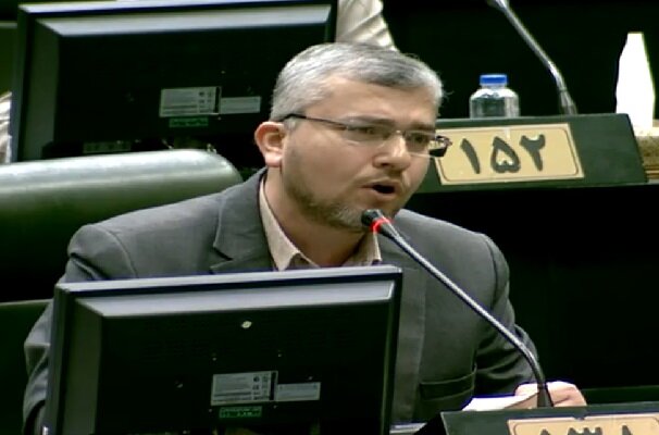 رضایی: مذاکره‌کنندگان برای رفع همه تحریم‌ها بکوشند