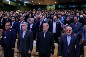 مراسم تقدیر از برگزیدگان همایش کشوری آموزش علوم پزشکی با حضور رییس جمهور