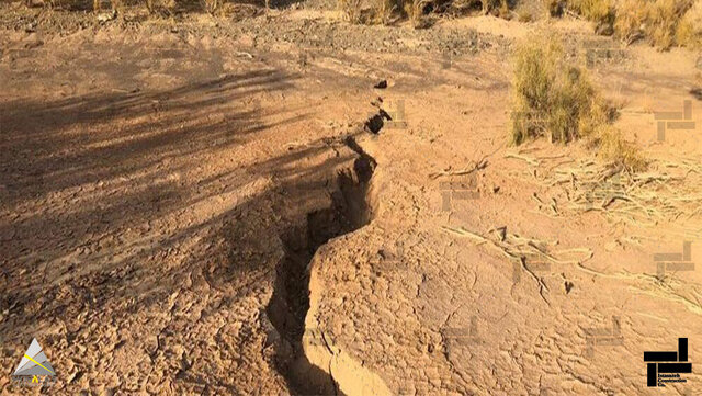 میزان فرونشست سالانه در دشت اردستان ۸ سانتی‌متر است