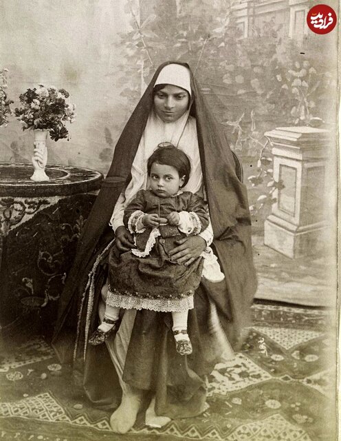 تصاویر؛ سفر به عصر قاجار؛ از «بندر رشت» تا «بچههای یک خانوادۀ اعیانی»