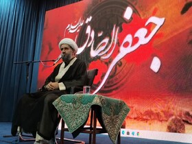 تشیع، فقط ادعا نیست؛ با فروعات مکتب جعفری زندگی کنیم، نه با منطق دنیای مدرن