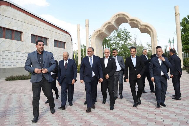 حضور وزیر جوانان و ورزش عراق در فدراسیون کشتی