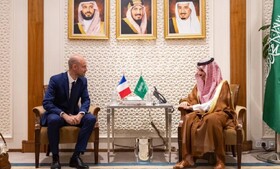 دیدار وزیران خارجه عربستان و فرانسه پیرامون کنفرانس «راهکار ۲ دولتی» 