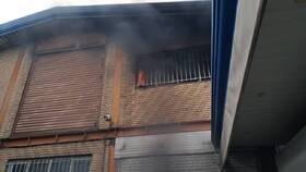 حریق مهیب در کارگاه مواد اشتعال‌زا در چهاردانگه