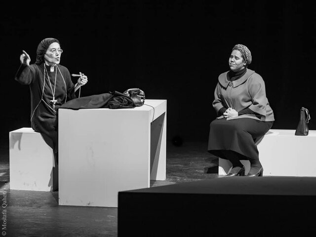 دلم میخواهد با مردم حرف بزنم