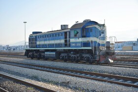 بارانداز ریلی آستارا در مرز ایران و آذربایجان