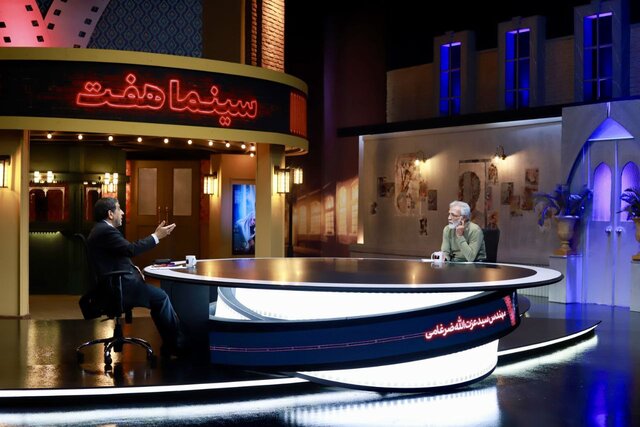 از توصیه ضرغامی به فرخنژاد تا «به رسمیت شناختن سینما توسط حاکمیت»