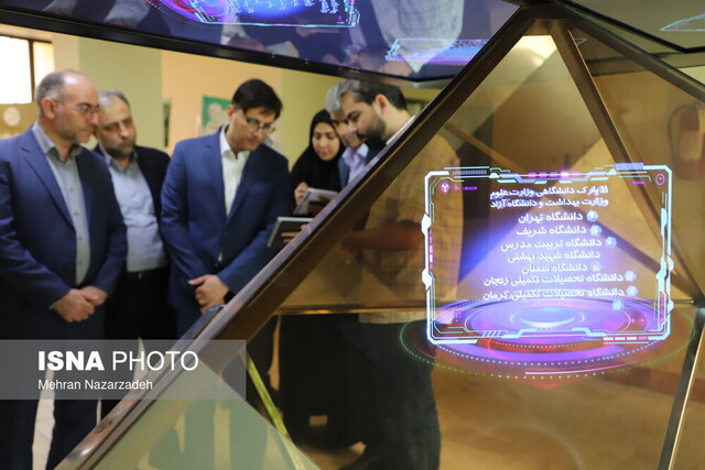 بازدید مدیر مرکز نوآوری بنیاد مستضعفان انقلاب اسلامی از مراکز فناوری و نوآوری تبریز