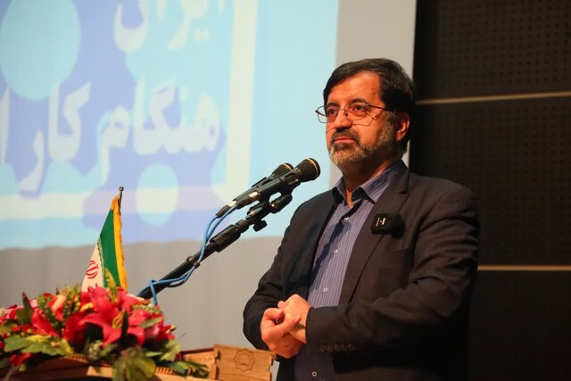 توسعه بدون توجه به نیروی انسانی بیمعناست توسعه بدون توجه به نیروی انسانی بیمعناست