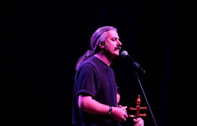 ما هنرمندان موسیقی نواحی نیز در این سوگ شریکیم/ دقایقی سکوت برای قربانیان بندرعباس