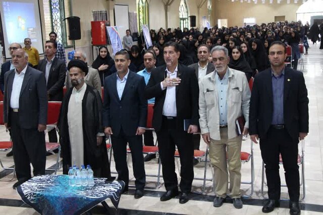 توسعه هنرستانها و هدایت تحصیلی هدفمند در پیشوا