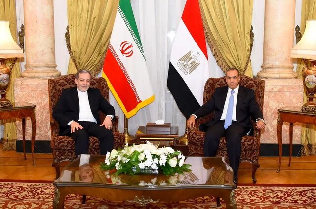 رایزنی وزیران خارجه ایران و مصر رایزنی وزیران خارجه ایران و مصر