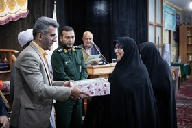  معلمان قرآنی و پیشکسوتان فرهنگی سرخه تجلیل شدند