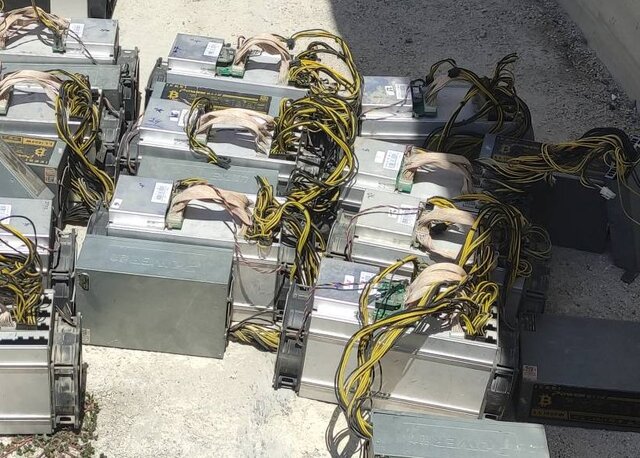 کشف بزرگترین مرکز تعمیر ماینرهای غیرمجاز در شهرک صنعتی پرند کشف بزرگترین مرکز تعمیر ماینرهای غیرمجاز در شهرک صنعتی پرند