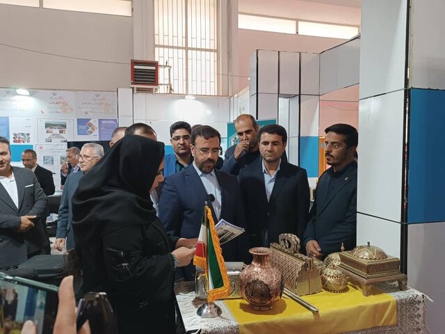 توافق با کشورهای همسایه برای سرمایه‌گذاری در فارس
