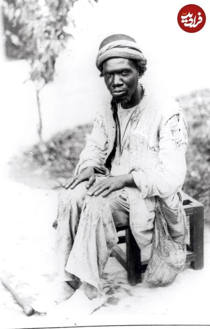 سفر به تاریخ؛ مادر ناصرالدین شاه در کنار «غلام آفریقاییاش، سلیم خان»