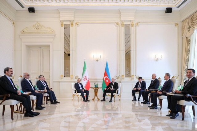 بسته خبری ایران اکونومیست از اخبار دولت در ۲۴ ساعت گذشته