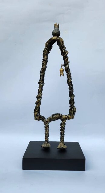 مجسمههای بیدست عقدهای!