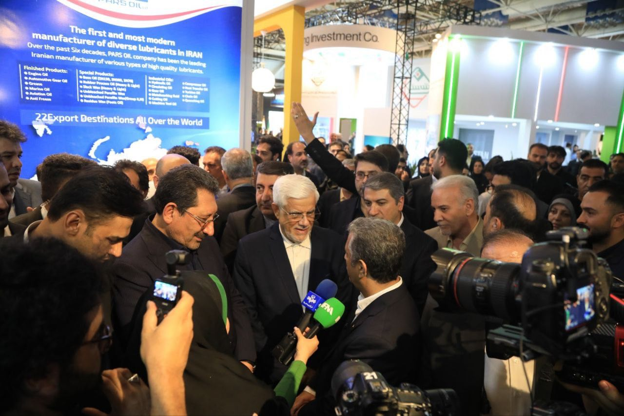 رونمایی از اپلیکیشن تیمبانک بانک صنعت و معدن با حضور معاون اول رئیسجمهور در ایراناکسپو 2025