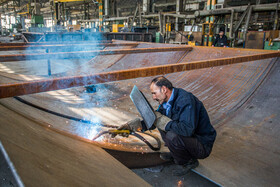 کارگران، اصلیترین سرمایه انسانی هستند که نقشی کلیدی در رشد اقتصادی و شکوفایی کشور ایفا میکنند