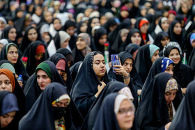 جشن و اجتماع بزرگ دختران دانشجو با عنوان «عهد خواهرانه» - قم