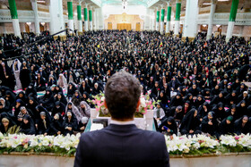 جشن و اجتماع بزرگ دختران دانشجو با عنوان «عهد خواهرانه» - قم