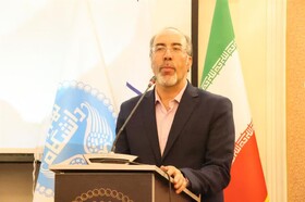 تأکید بر اخلاق حرفه‌ای و تعهد سازمانی در مراکز مشاوره دانشگاهی
