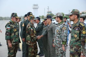 بازدید فرمانده کل ارتش از پایگاه وحدتی دزفول