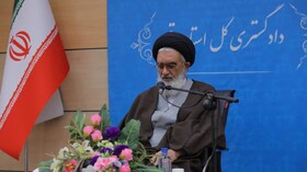 قاضی نباید در قضاوت عجله داشته باشد
