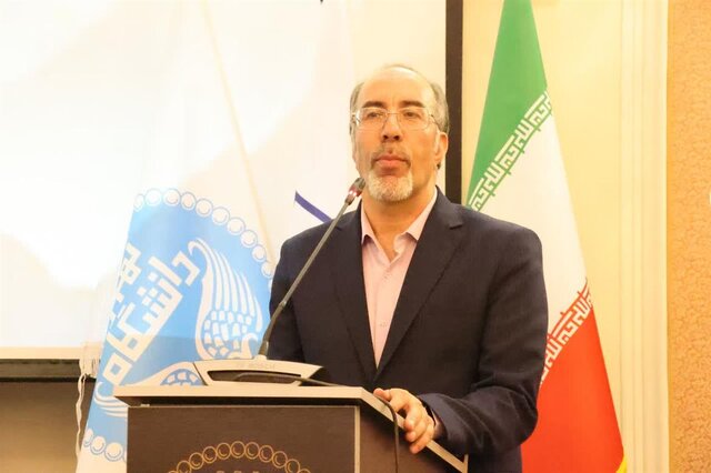 تأکید بر اخلاق حرفه‌ای و تعهد سازمانی در مراکز مشاوره دانشگاهی