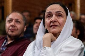 گلاب آدینه کارگردان و بازیگر پیشگسوت تئاتر در بیستمین شب کارگردانان تئاتر