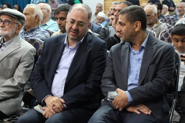 کتاب «سنگرهای عزیز» در پیشوا رونمایی شد