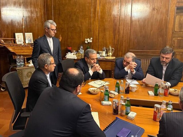رویترز: مذاکرات ایران و آمریکا در چارچوب برجام است