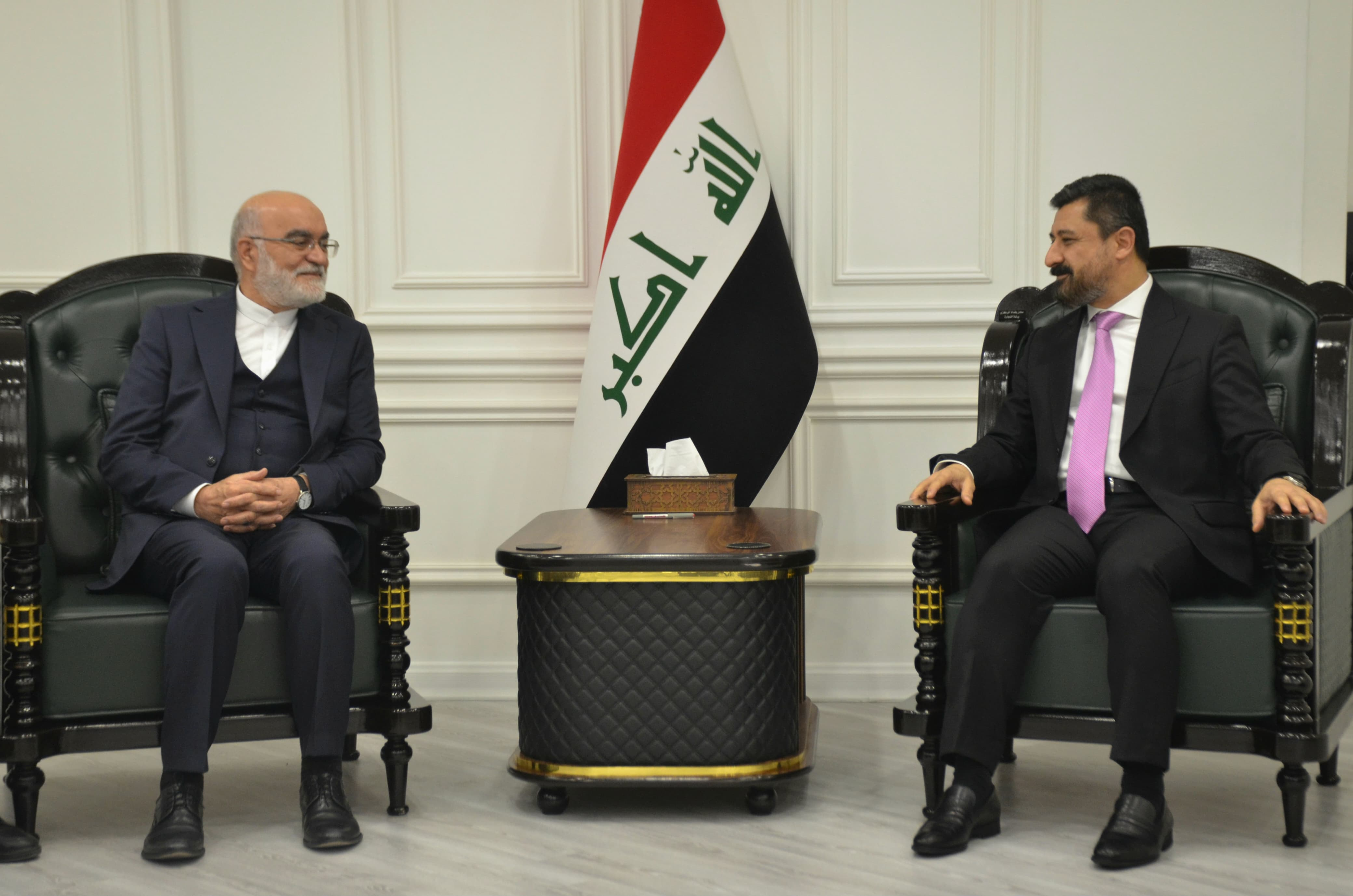 دیدار ناصر سراج با مقامات قضایی عراق و تاکید بر مقابله با اقدامات تروریستی