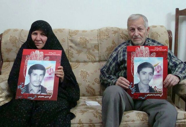 این دانشآموز با کسی تعارف نداشت این دانشآموز با کسی تعارف نداشت