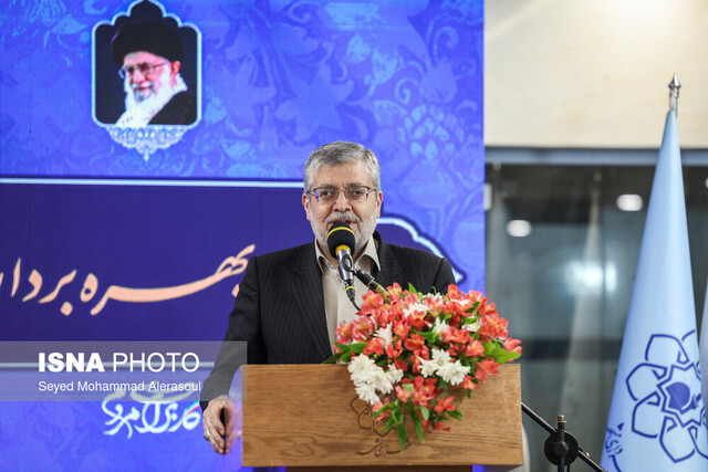 ساخت هر کیلومتر قطار شهری ۵۰ میلیون دلار هزینه دارد