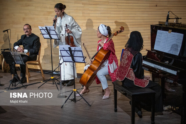 کیوان ساکت «افسوس» خود را به کشتهشدگان بندرعباس و هیروشیما تقدیم کرد