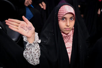دیدار مسئولان و کارگزاران حج با رهبر انقلاب اسلامی
