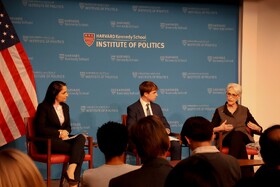 شرمن: ترامپ می‌تواند امتیازاتی به ایران بدهد که در دوران ما ممکن نبود