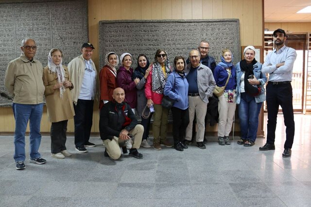 مسئله فقط ایرانهراسی نیست/ چرا بلیت هواپیما برای اتباع خارجی دوبرابر حساب میشود؟